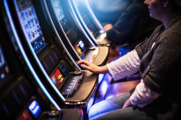 Bet controls and table selection
